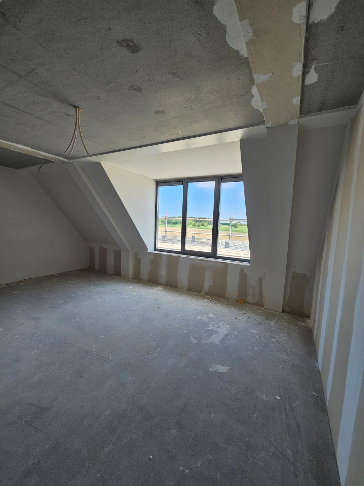 Zolderrenovatie in uitvoering door Pepebouw